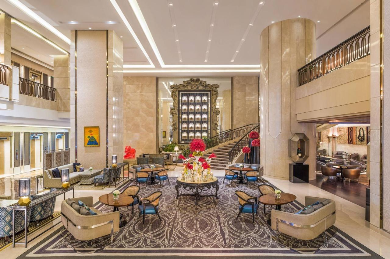 The St. Regis Mumbai Hotel Exterior foto The lobby of the hotel